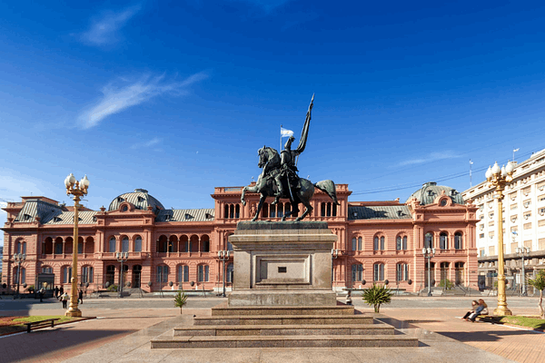 horse sculpture in front of building